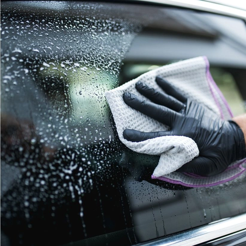 K2 Glasa Pro – mikrofiber for glass, speil og lykter (40×40 cm, 320 gsm) – bilde 2