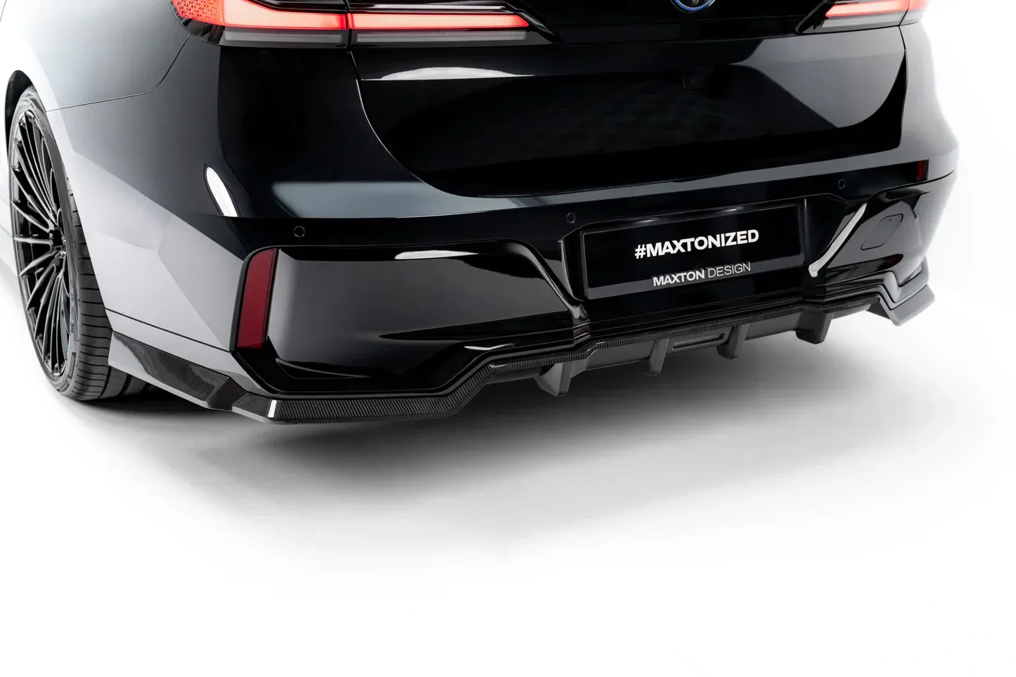 Karbon baksplitter med diffuser BMW 7 / i7 G70 M-Pack 2022 -> | Prepreg Carbon Edition – bilde 3