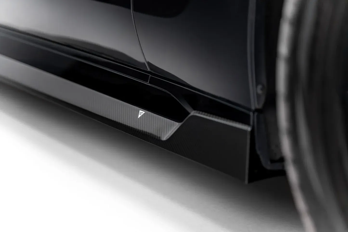 Karbon sideskjørt BMW 7 / i7 G70 M-Pack 2022 - 2026 | Prepreg Carbon Edition – bilde 4