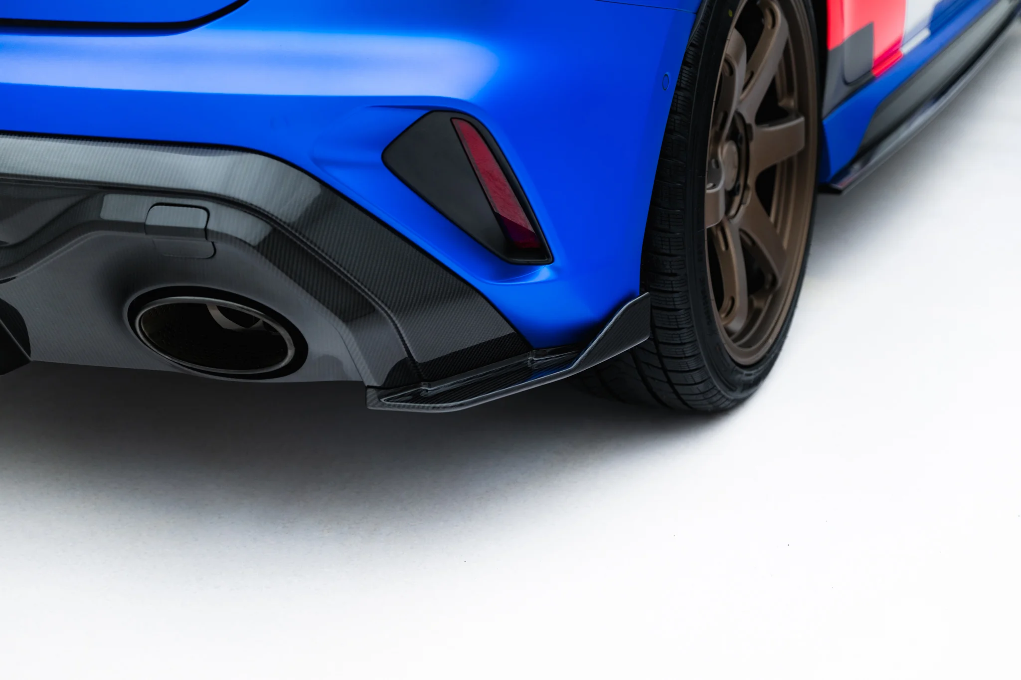 Karbon Sidesplitters bak Audi RS3 (8Y) Facelift 2024 -> | Glossy Black Edition – bilde 5