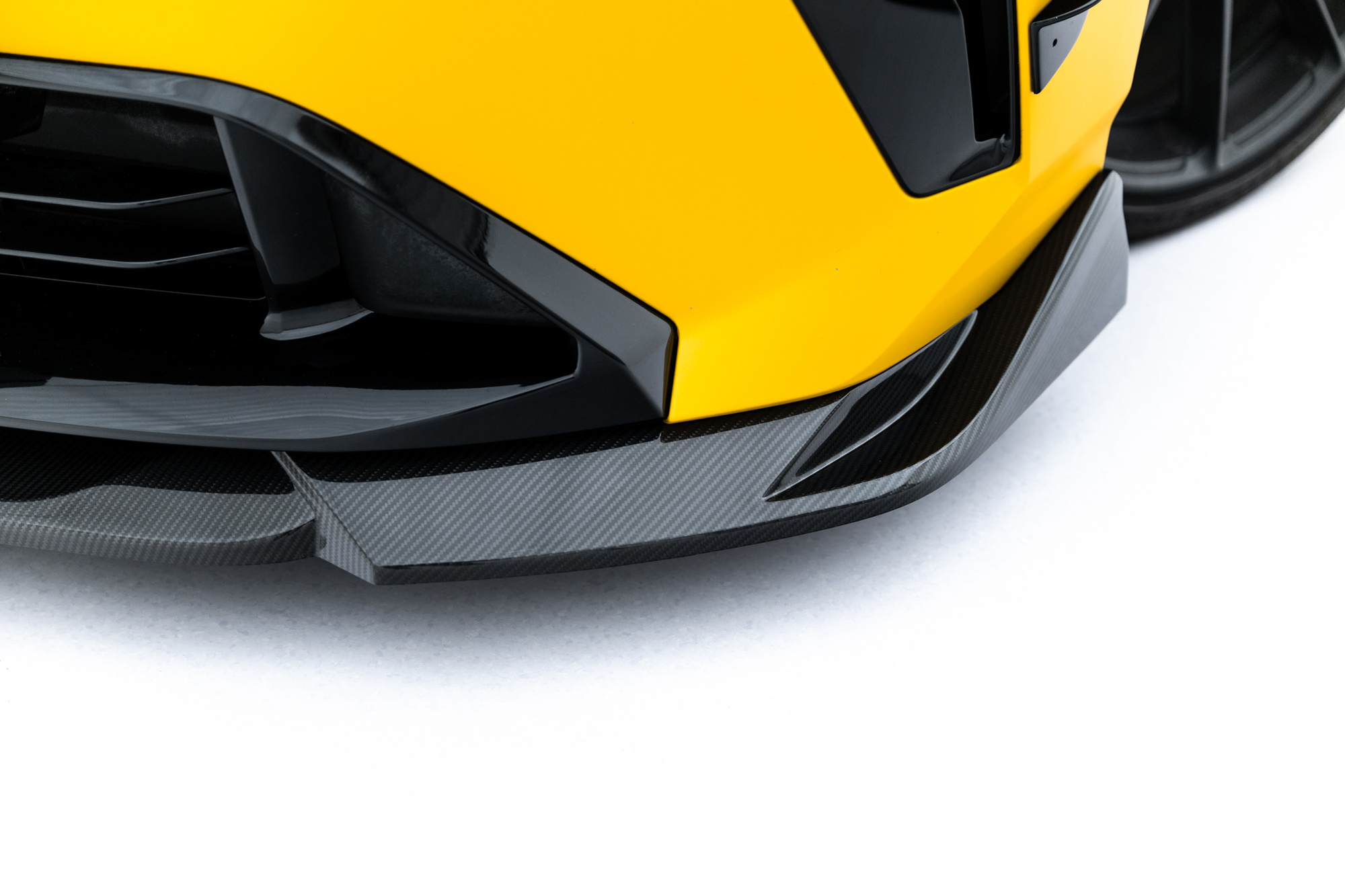 Karbonfiber Frontspoiler BMW 1 M-Pack (F70) 2024 ->  | Sport Glossy Black Edition – bilde 5