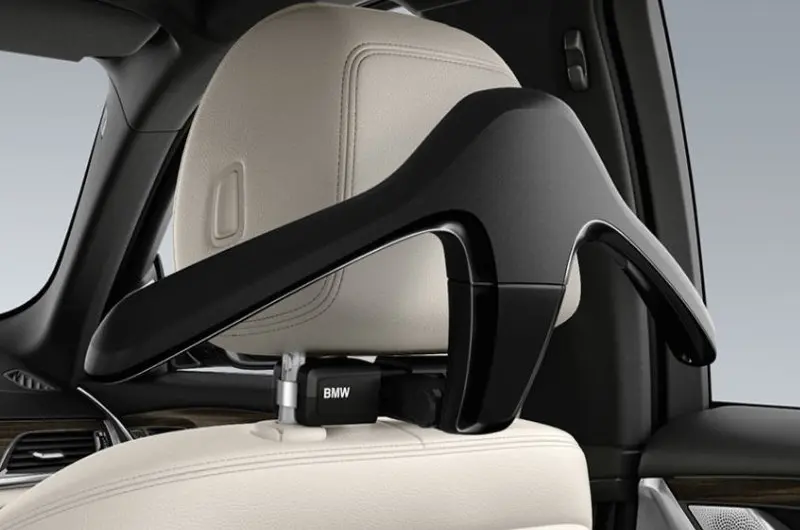 Kleshenger BMW Travel and Comfort System │ Business Suit hanger