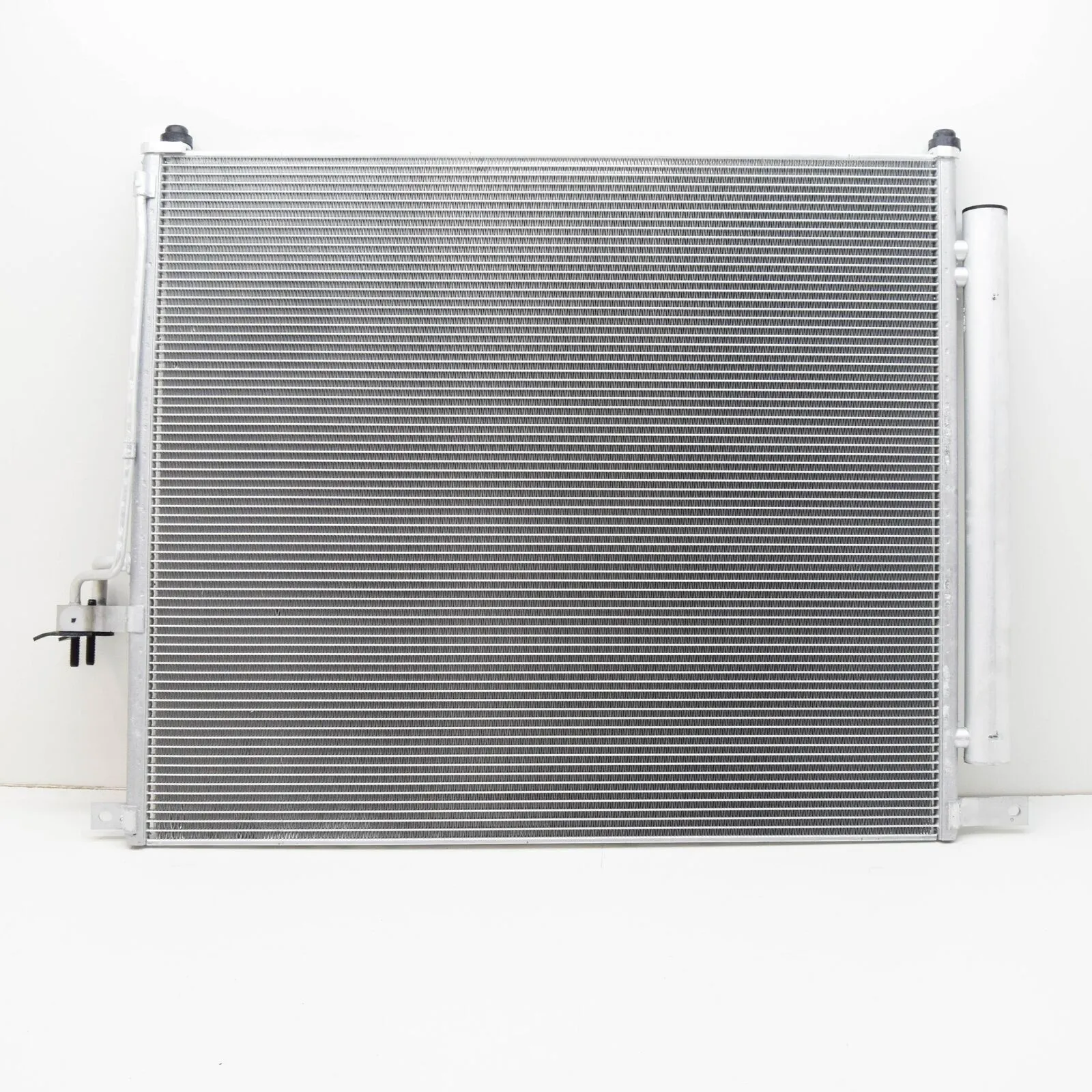 Kondensator Ford Ranger │ Genuine® Air conditioning condenser