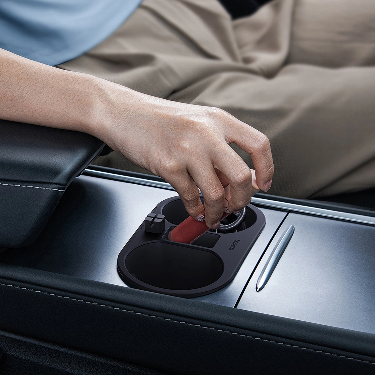 Koppholder innlegg Tesla Model 3 2020 - 2023 / Tesla Model Y 2020 -> │ Svart Baseus T-Space Series Cup Holder for Tesla Twilight Black – bilde 11