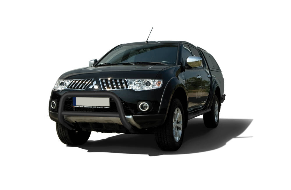 Kufanger Mitsubishi L200 2009 - 2015 med tverrør Black Edition
