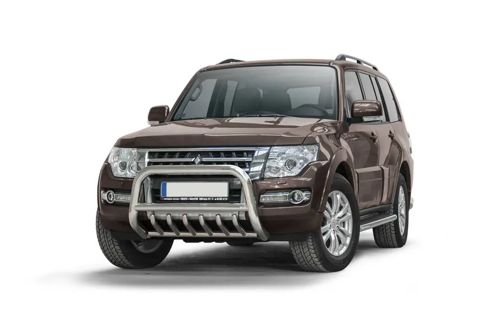 Kufanger Mitsubishi Pajero IV 2006 - 2021 │ med underseksjonsgrill