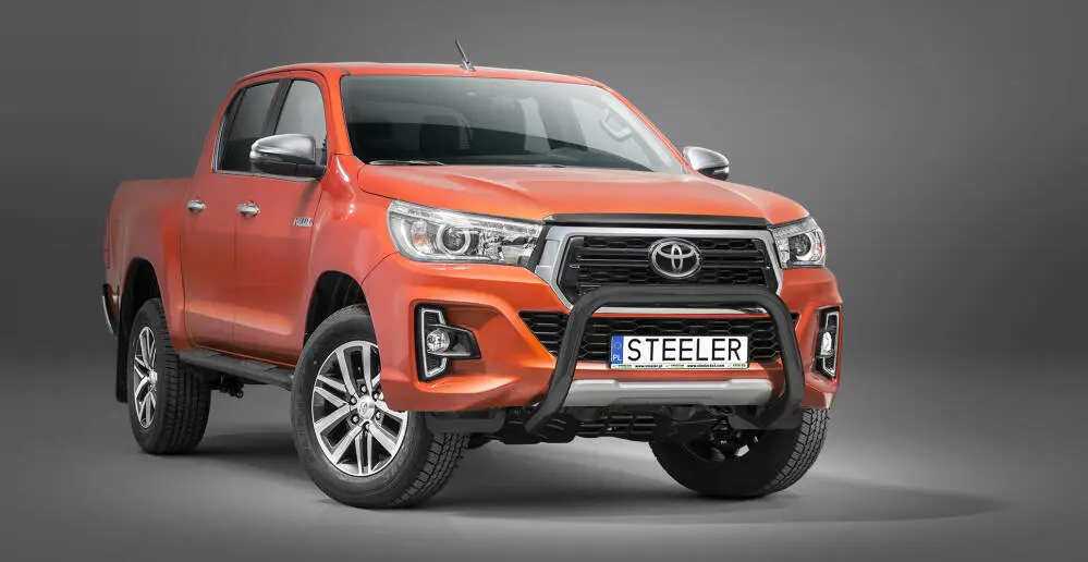 Kufanger Toyota Hilux VIII 2015 - 2020 │ Black Editon