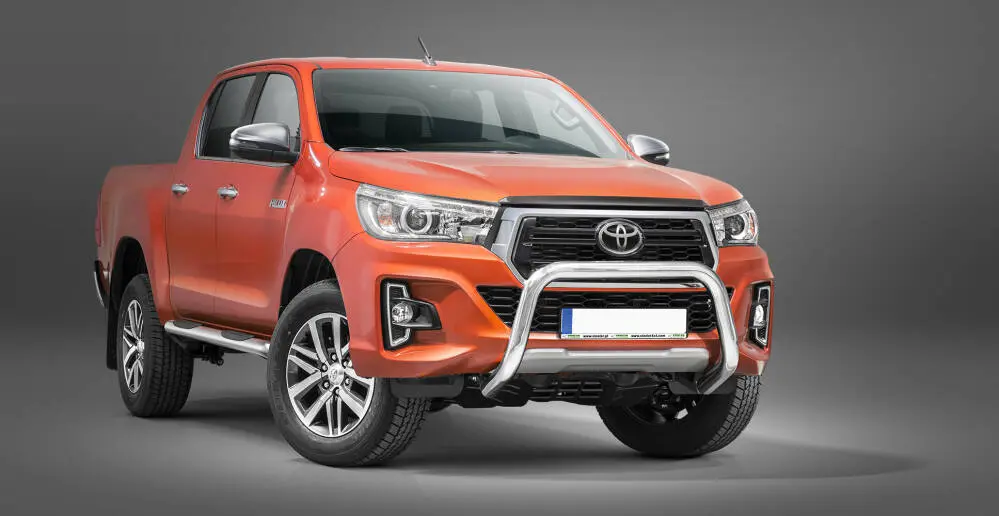 Kufanger Toyota Hilux VIII 2015 - 2020 │ D - Ø70mm Chrome Edition