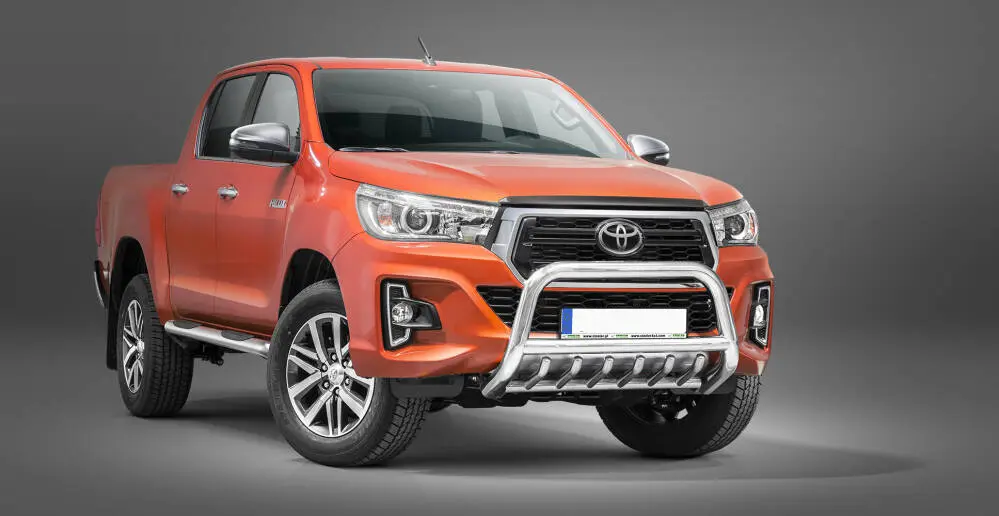 Kufanger Toyota Hilux VIII 2015 - 2020 │ med underseksjonsgrill
