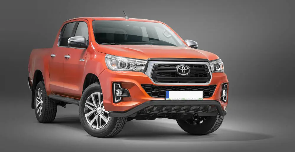 Kufanger Toyota Hilux VIII 2018 - 2021 │ Black Editon