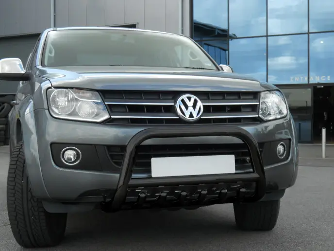 Kufanger VW Amarok I 2009 - 2016 | D - Ø70mm - m/underseksjonsgrill Black Edition – bilde 2