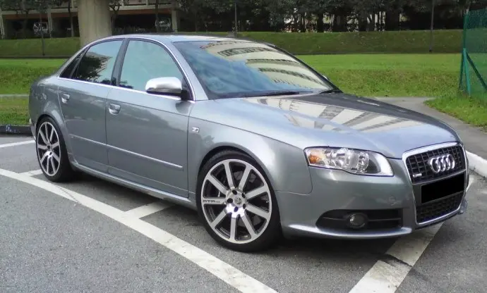 Lakkspray sett + klarlakk Audi Quarts Grey │ Lakk kode LY7G Quarzgrau Metallic Y7G – bilde 4