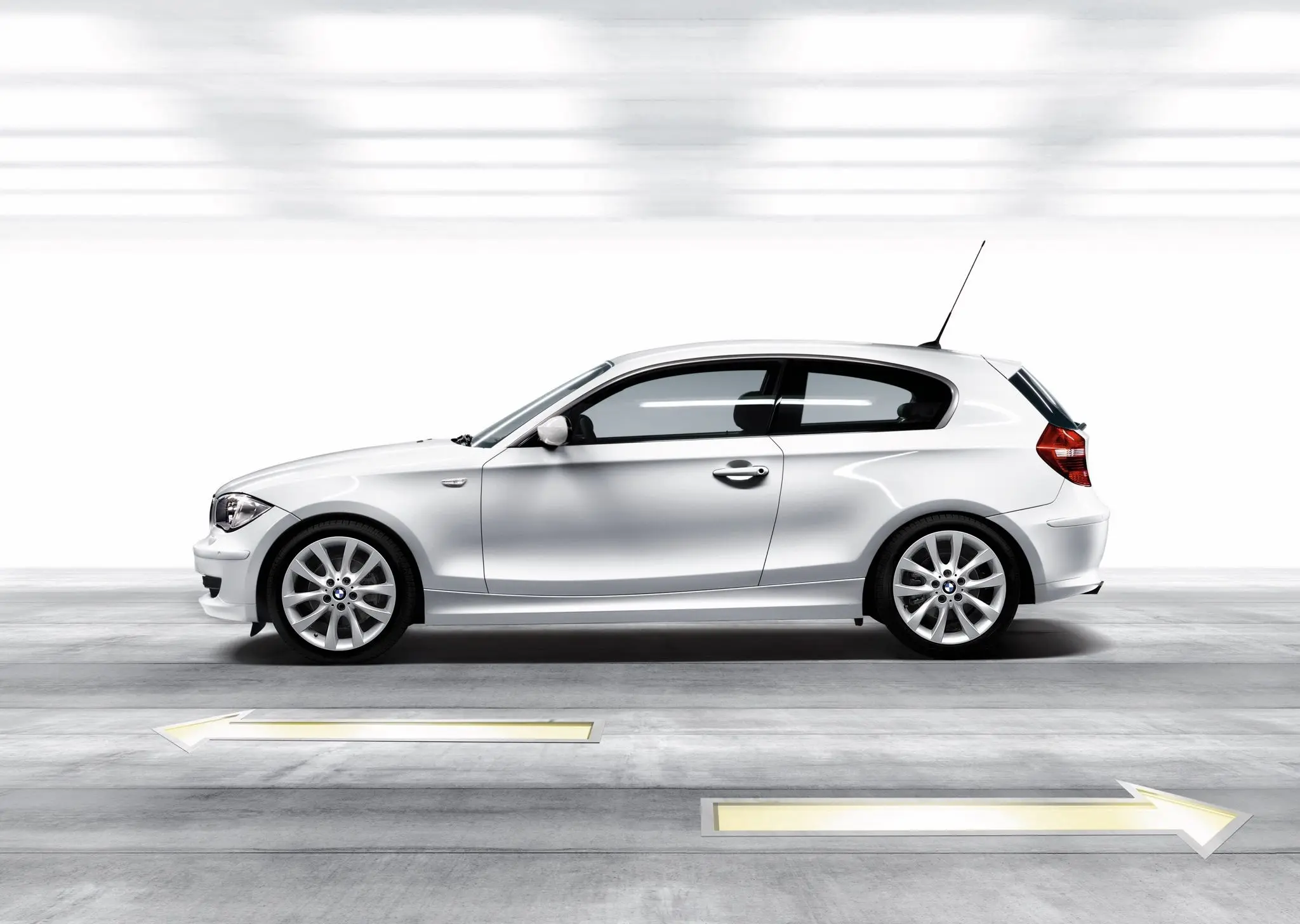 Lakkspray sett + klarlakk BMW Alpinweiss uni. 300 │ Lakk kode 300 Alpine White Universal - 2x 150ml Image 4