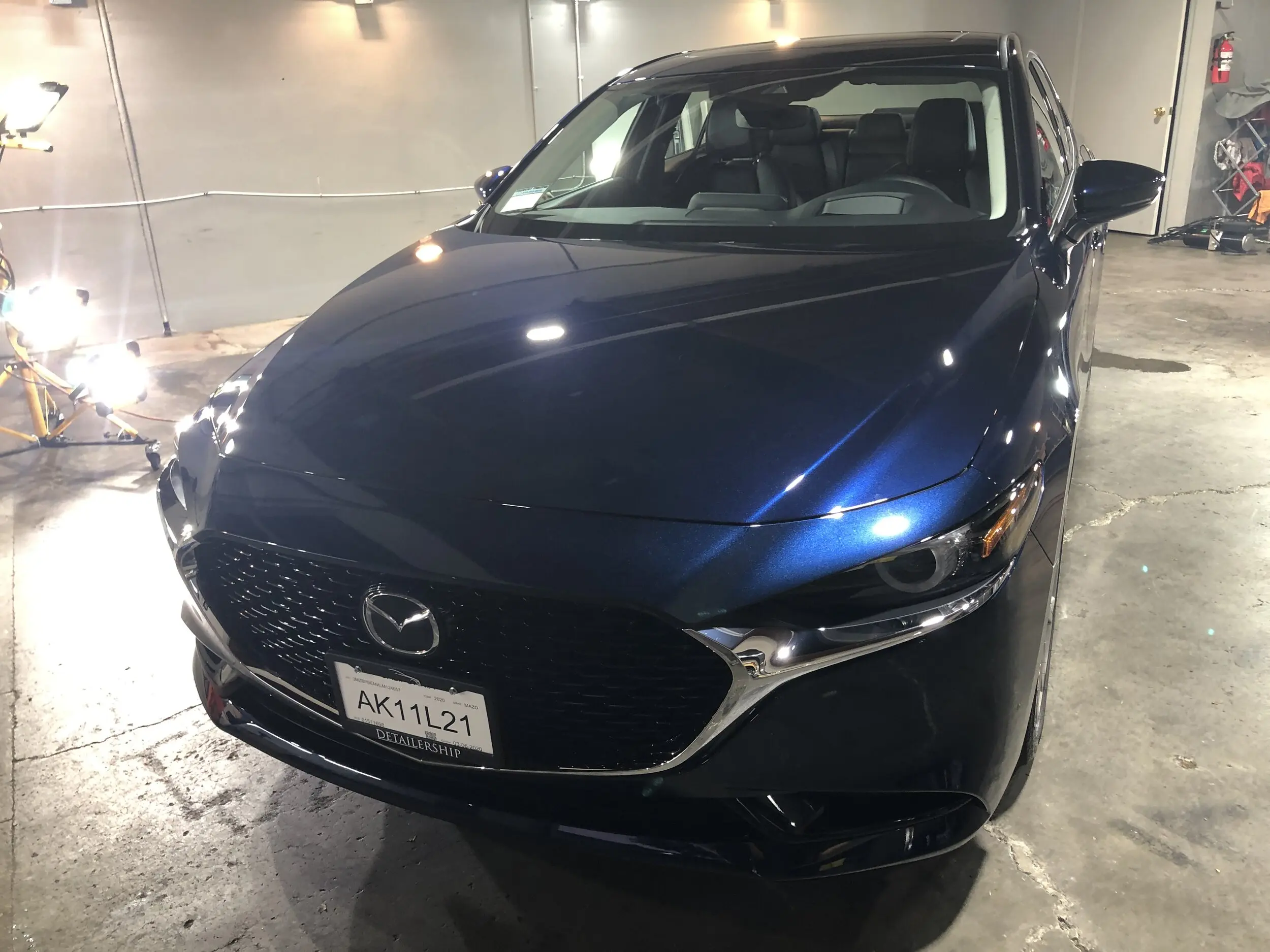 Lakkspray sett + klarlakk Mazda Deep Crystal Blue Metallic│ Lakk kode 42M Deep Crystal Blue Metallic Image 6