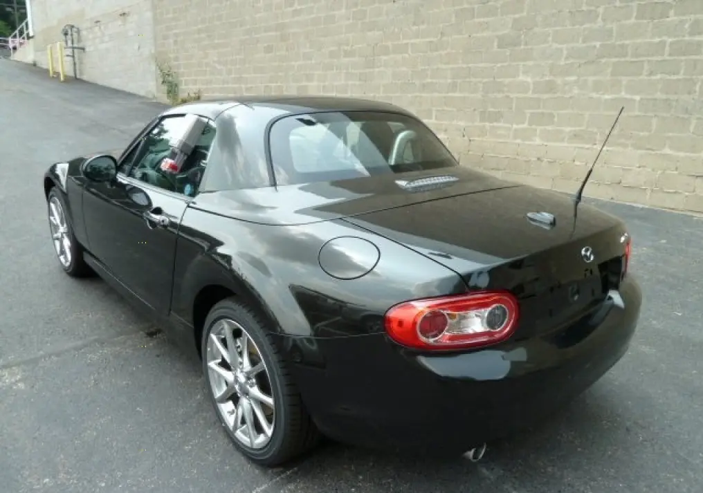 Lakkspray sett + klarlakk Mazda Sparkling Black Mica │ Lakk kode 35N Sparkling Black Mica – bilde 3