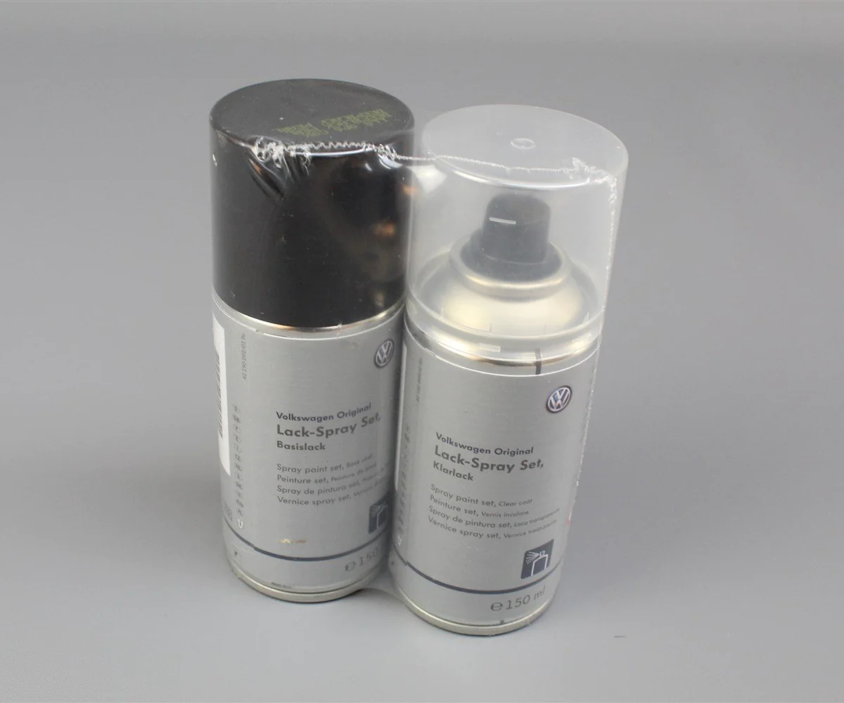 Lakkspray sett + klarlakk Seat / VW / Audi Orcaschwarz Metallic C9X │ Lakk kode C9X Deep Black Perleffekt - 2x 150ml Image 1