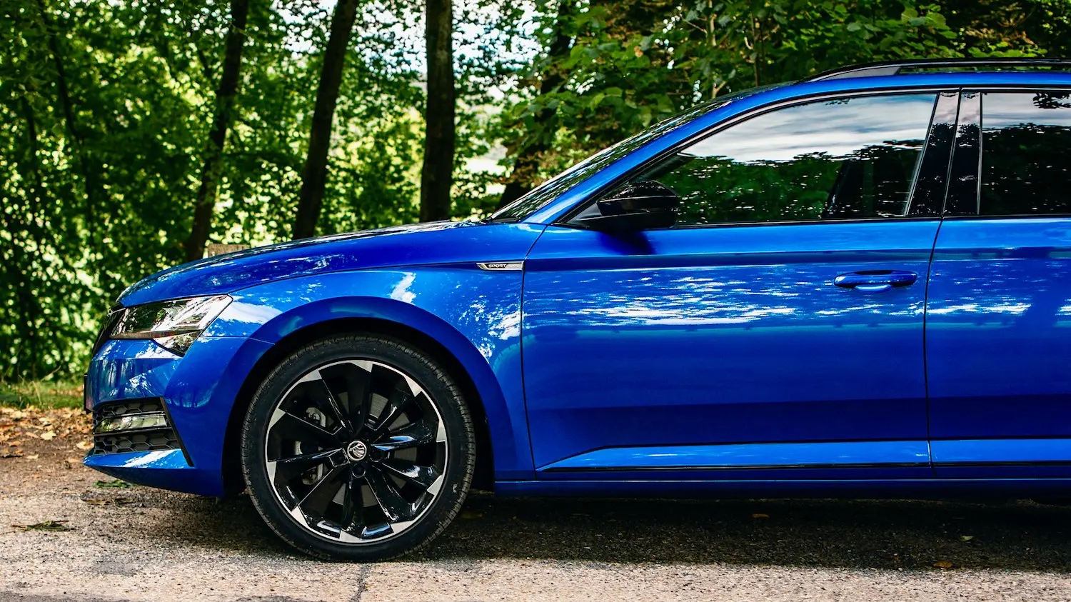 Lakkspray sett + klarlakk Skoda Blau Metallic F5K │ Lakk kode F5K Blue Dynamic Metallic - 2x 150ml Image 3