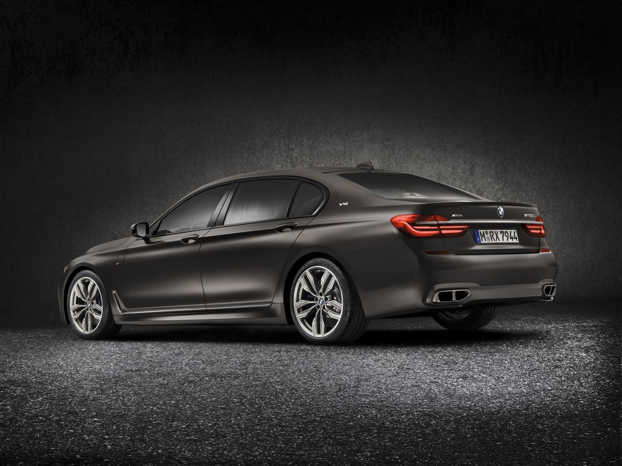 Lakkstift kit 2-komponent BMW Touch Up Frozen Dark Brown Met. │ Lakk kode P6A Frozen Dark Brown Met. – bilde 6