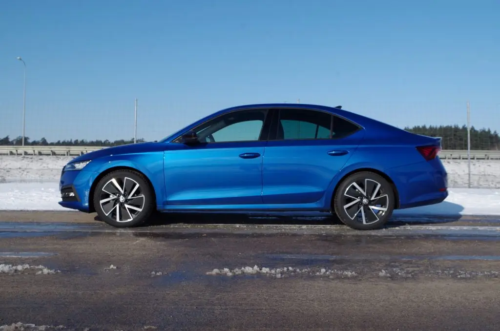 Lakkstift kit 2-komponent Skoda Touch Up Blue Dynamic Metallic │ Lakk kode F5K Blau Metallic – bilde 4
