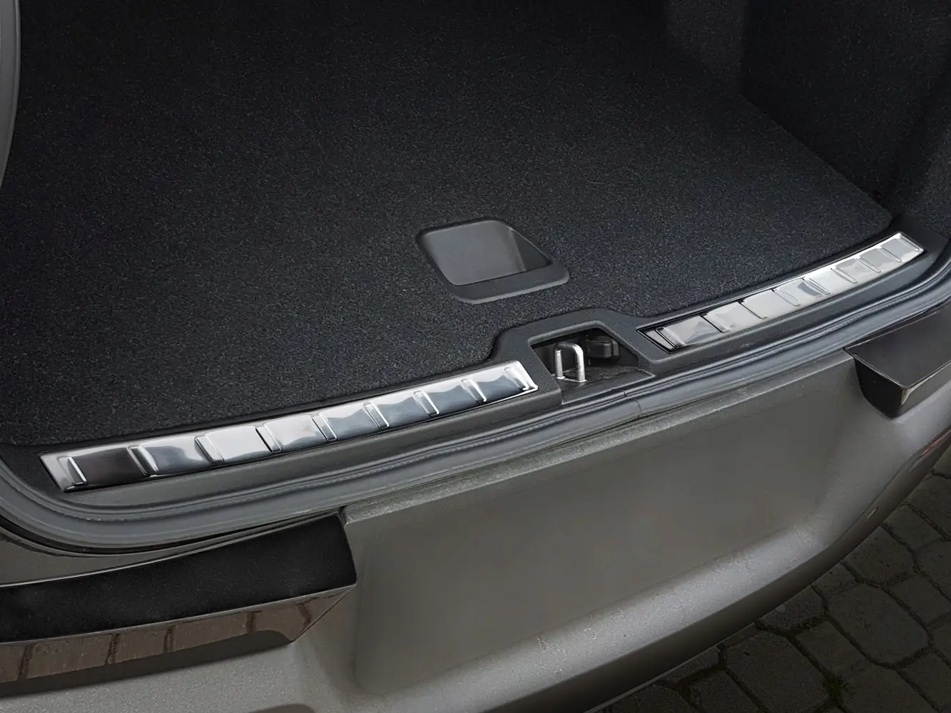 Lastekantbeskytter Volvo XC40/EX40 2017 -> – bilde 2