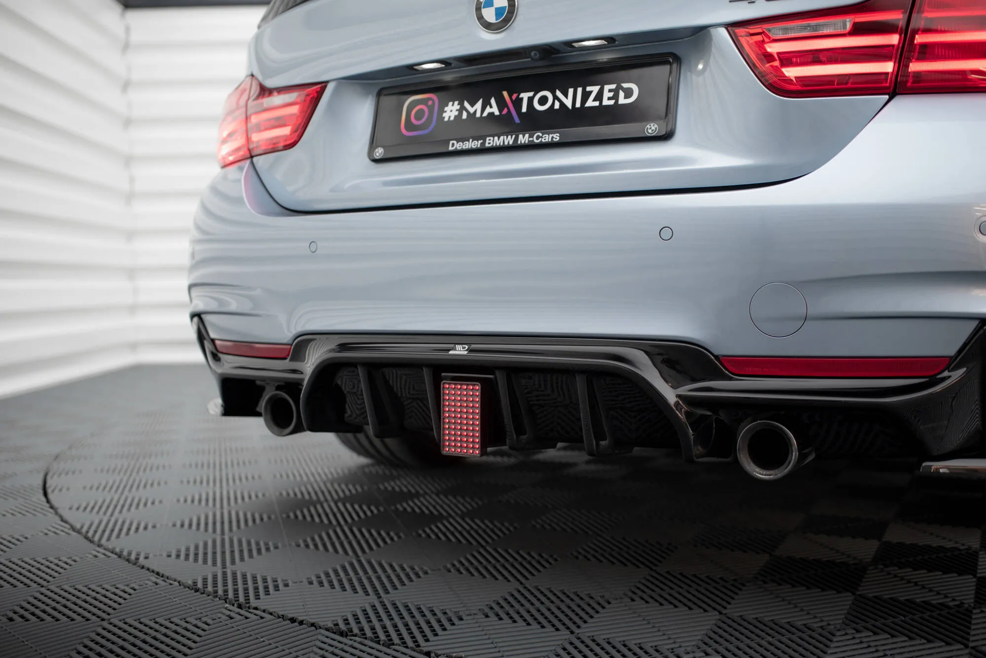 LED bremselys BMW 4 (F32) M-performance 2013-2020 | Glossy Black Edition