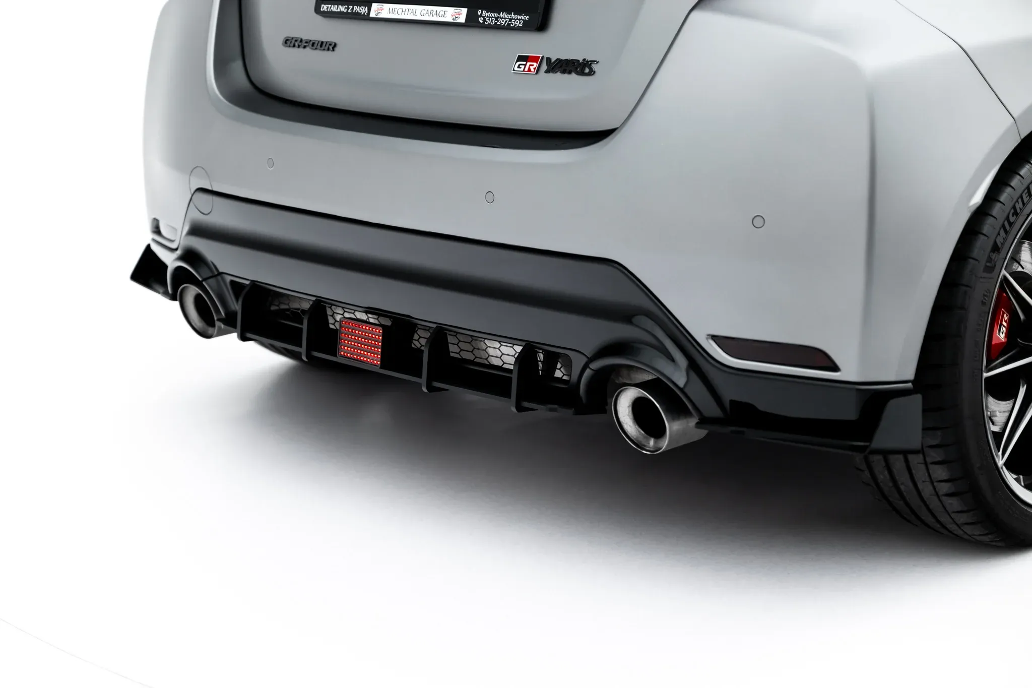 LED bremselys Toyota GR Yaris IV Facelift 2024 -> | Glossy Black Edition – bilde 6