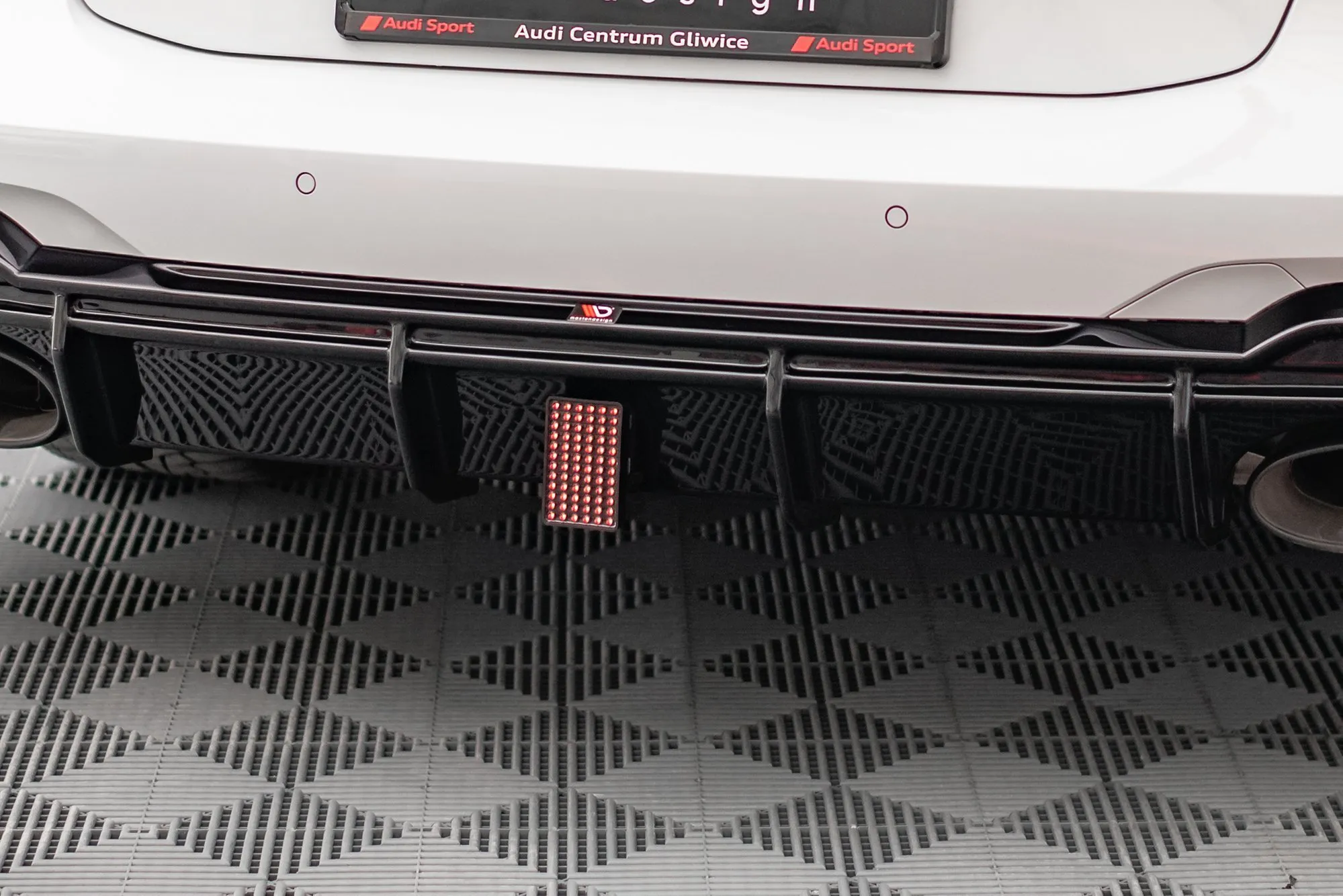 LED bremselys V.1 Audi RS6 C8 2019-> / Audi RS7 C8 2019-> | Glossy Black Edition – bilde 8