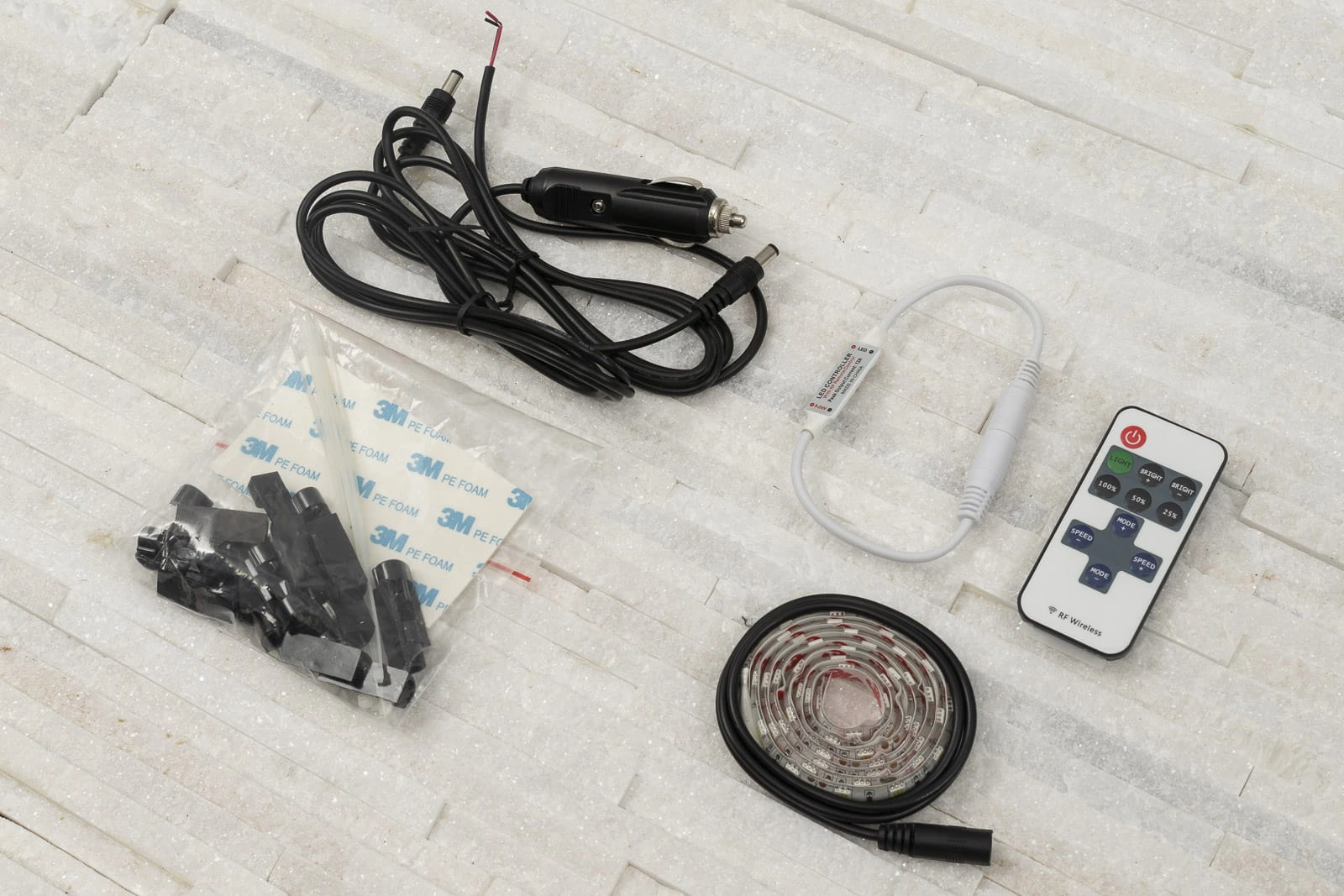 LED-lyslist for bakluken Jeep Wrangler JK 2006 - 2018 / Wrangler JL 2018 -> │ med Wireless Fjernkontroll – bilde 3