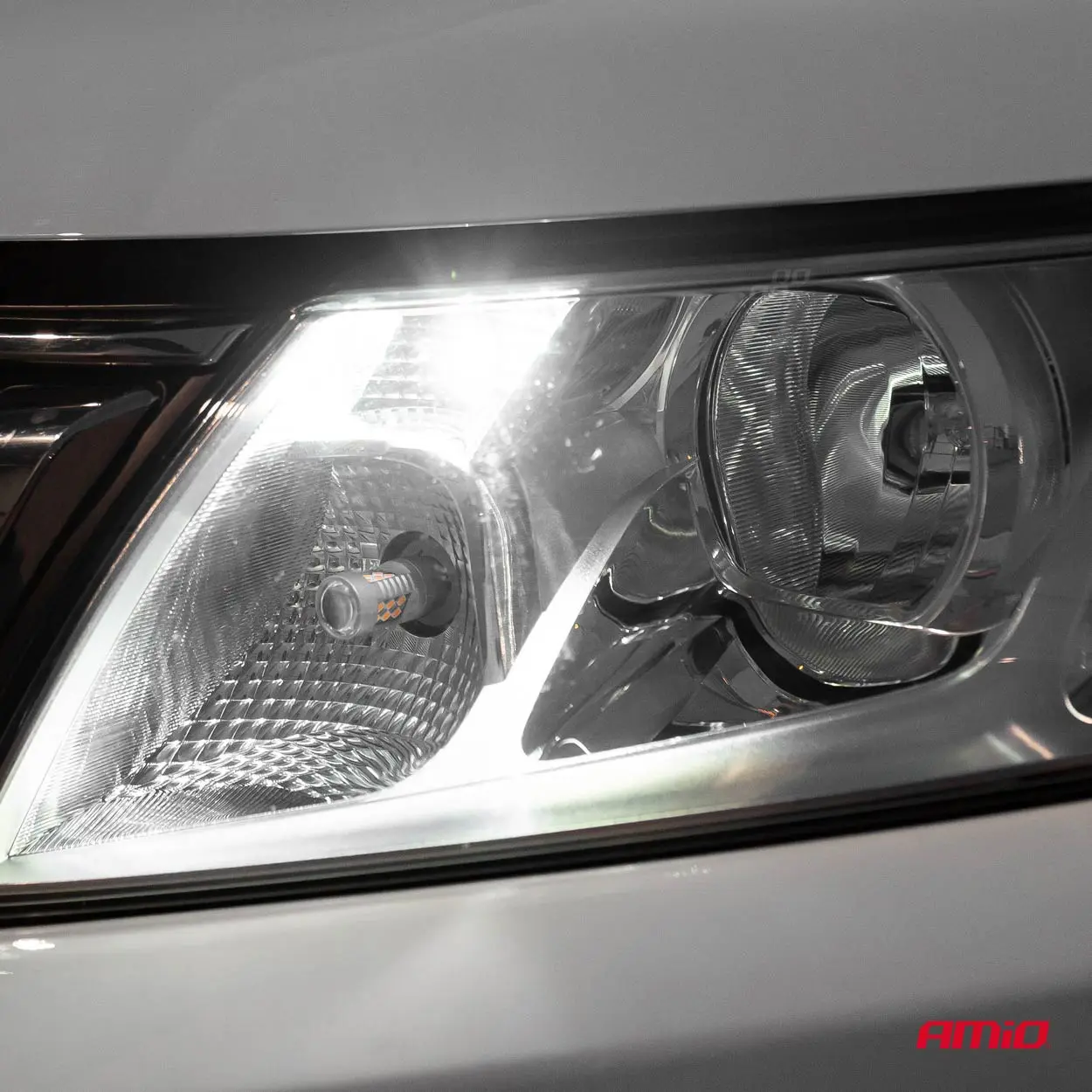 LED Pære W5W / T10 White 3014 │ CANbus - sett 2 stk. Image 4