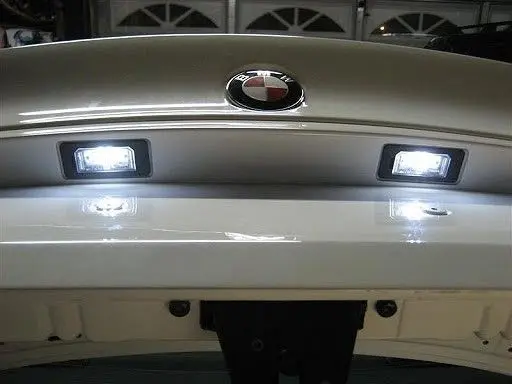 LED skiltlys sett BMW E39 E60 E61 E70 E82 E88 E90 E91 E92 - 2 stk. Image 2