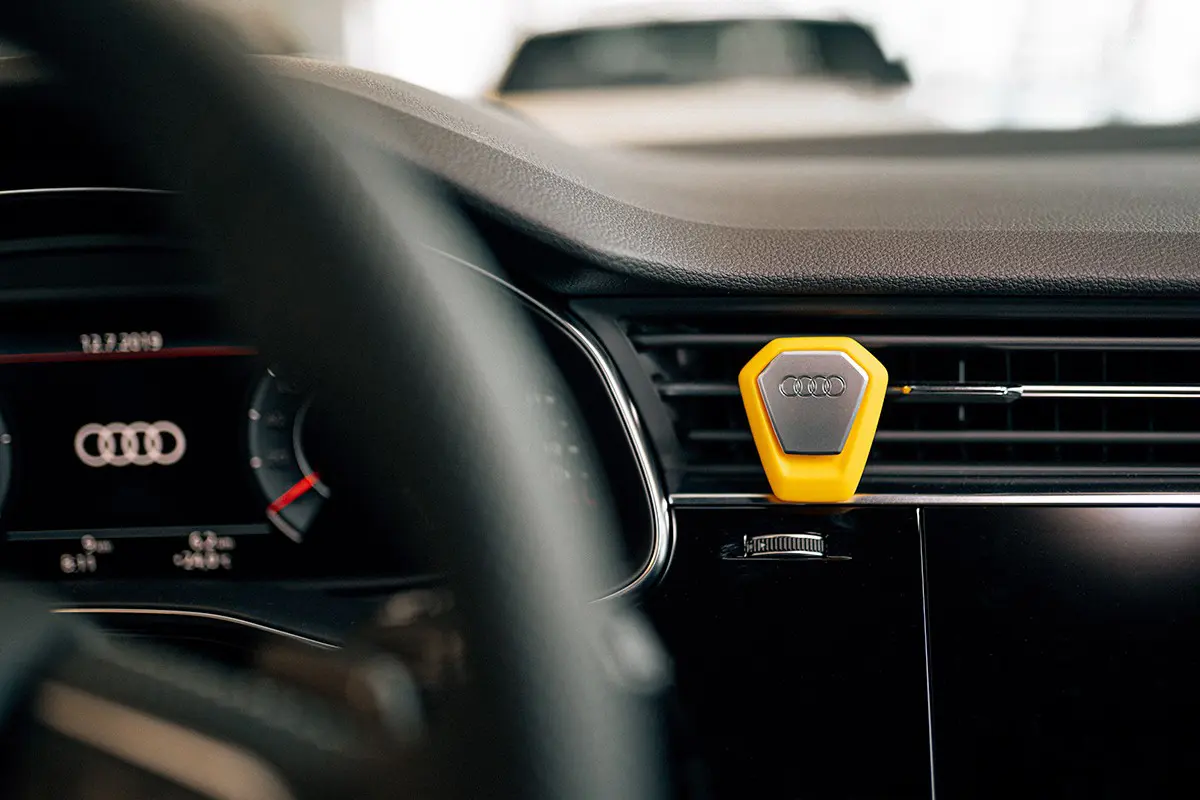 Luftfrisker duftdispenser Audi singleframe Yellow Invigorating – bilde 4