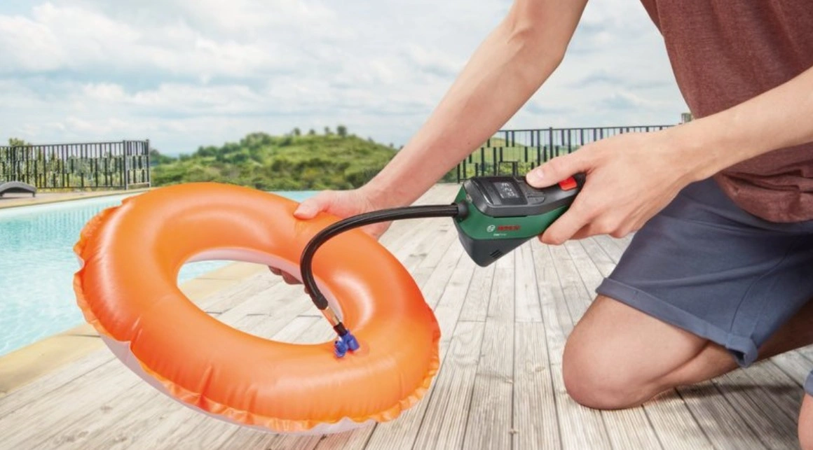 Luftkompressor Bosch EasyPump -  med batteri som kan lades, bærbar, digital - akkumulator pumpe 10 bar – bilde 7