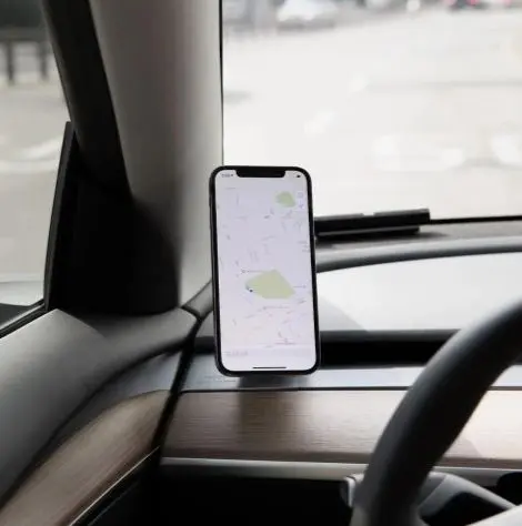 Magnetisk mobilholder SPIGEN TESLA MODEL 3/Y Image 5
