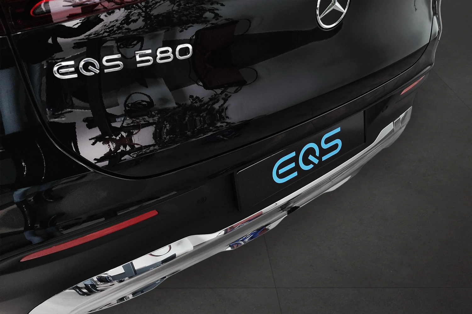 Mercedes-Benz EQS SUV (X296) 2022 -> │ Carbon Fiber Edition – bilde 4