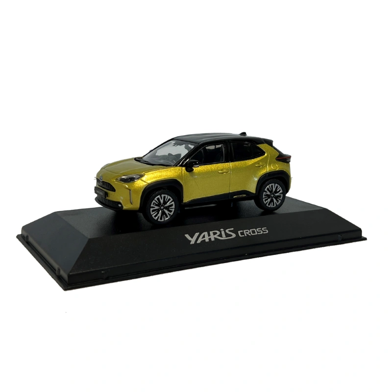 Modellbil Toyota Yaris Cross 1:43