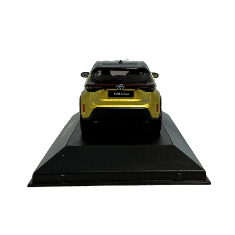 Modellbil Toyota Yaris Cross 1:43 – bilde 2