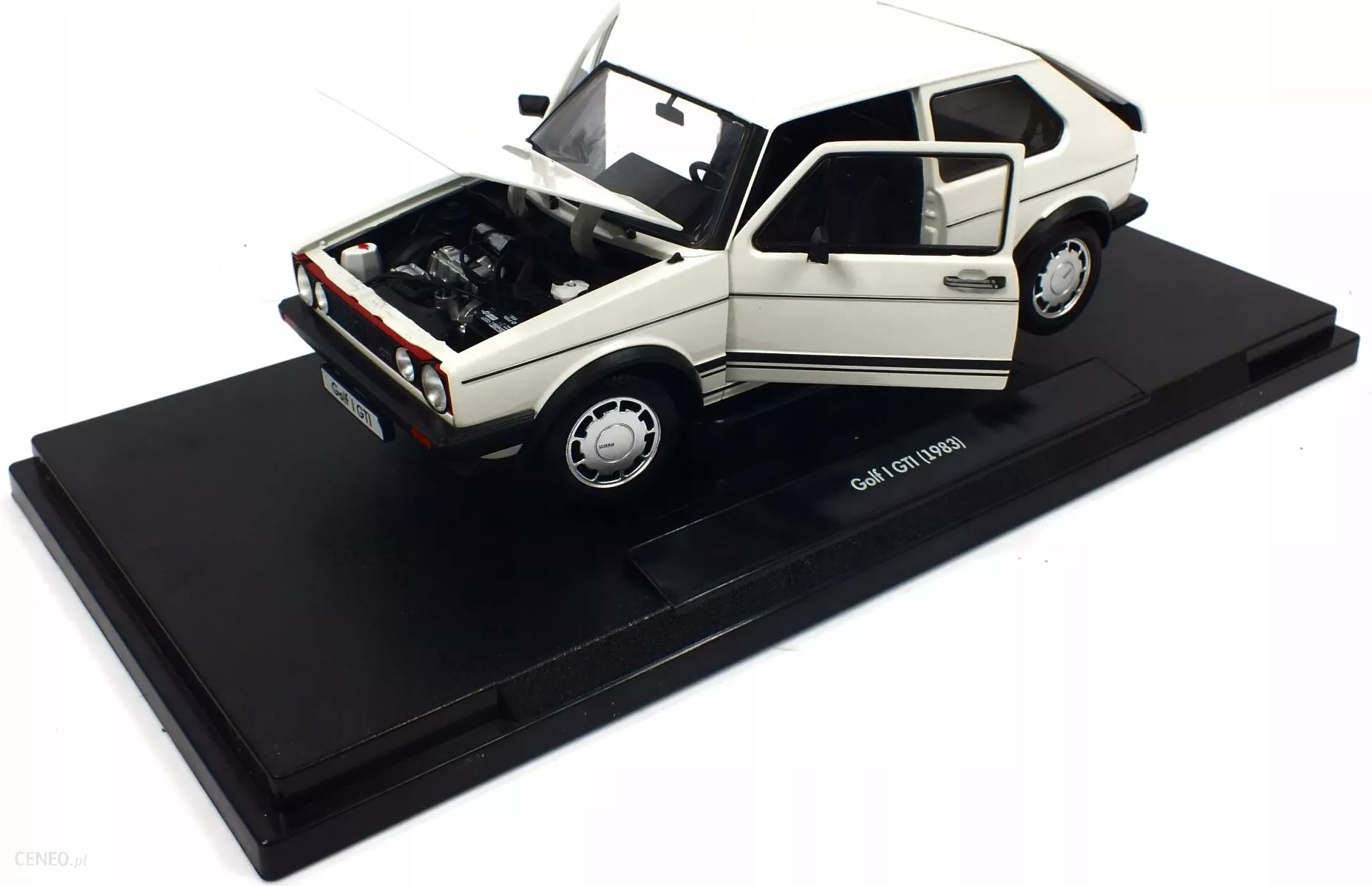 Modellbil VW Golf I GTI 1983 │ Modellauto 1:18 Pirelli White Image 7