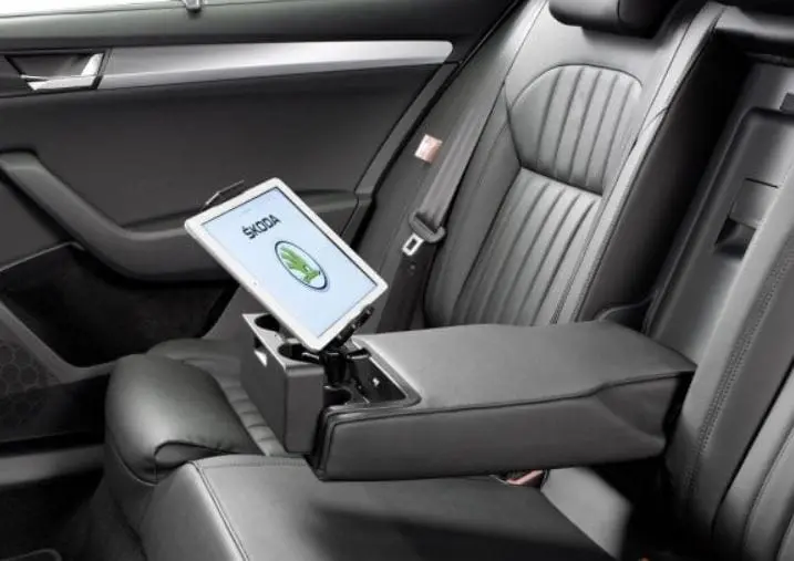 Nettbrettholder Skoda Smart Holder multimedia holder Image 1