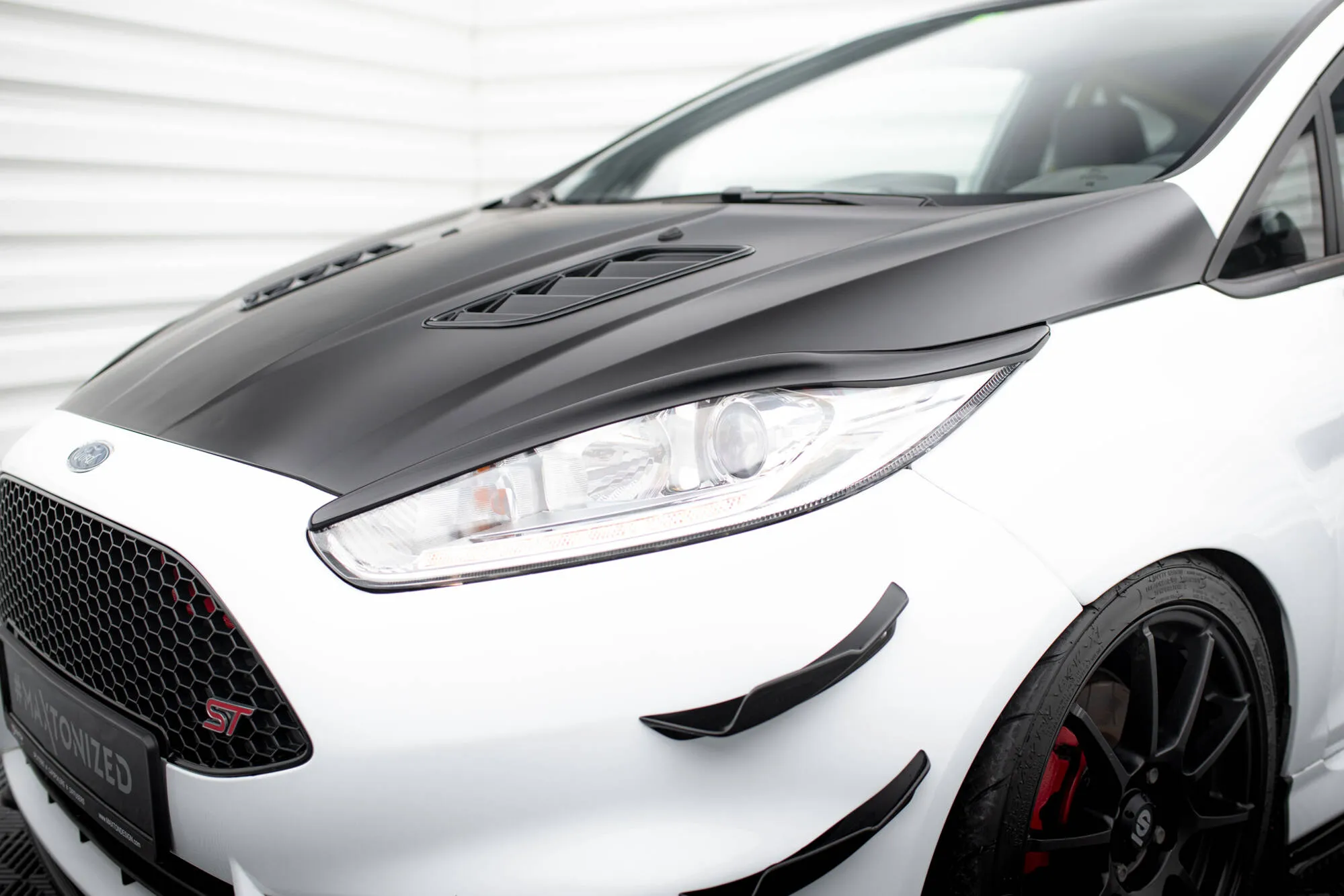 Øyelokk V.1 Ford Fiesta ST VII Facelift 2013 - 2016 | Glossy Black Edition – bilde 5
