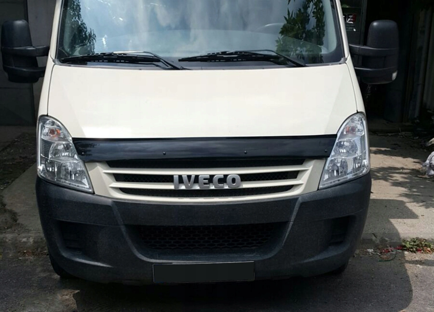 Panserbeskytter Iveco Daily 2008 - 2014 – bilde 2