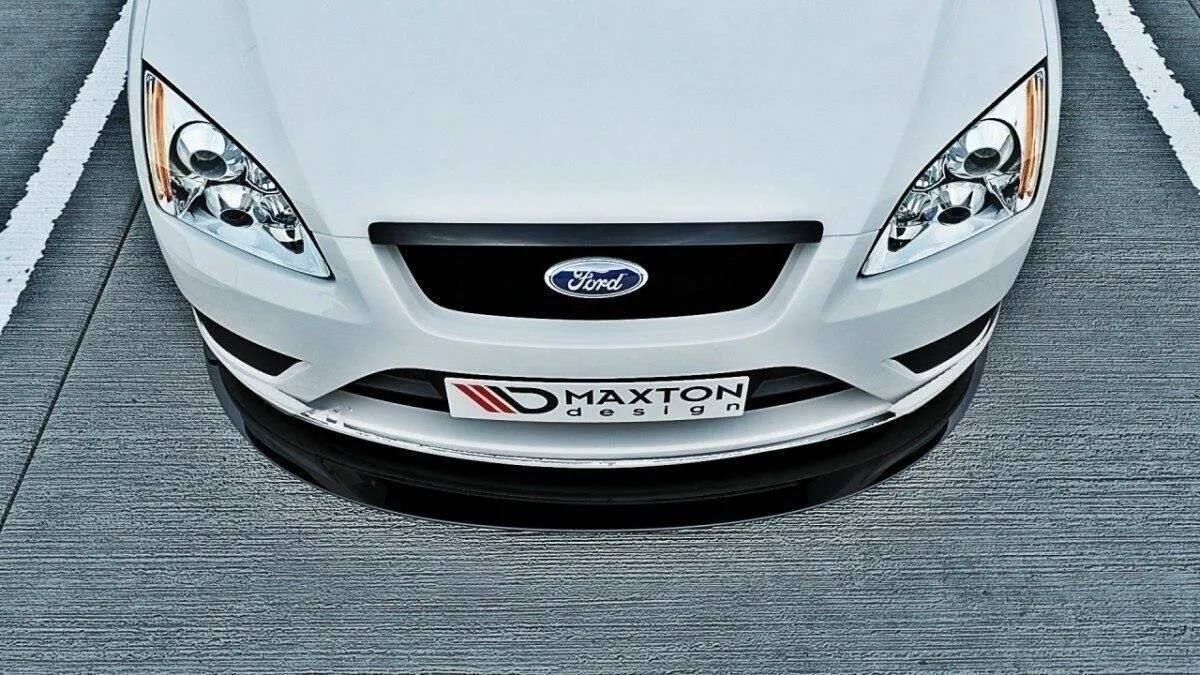 Panserforlengelse Ford Focus (Mk2) 2004-2011 | Glossy Black Edition