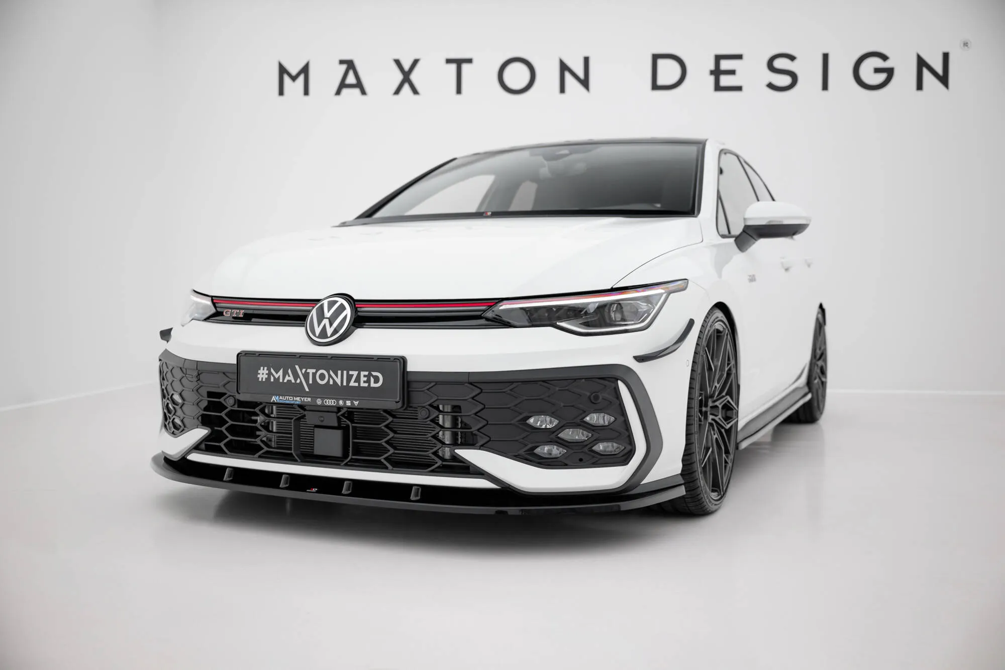 Panserforlengelse VW Golf R VIII 2020 - 2024 | Glossy Black Edition – bilde 2