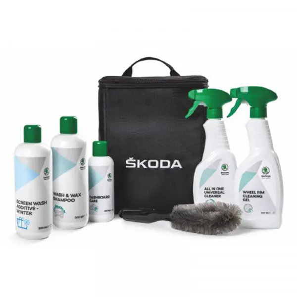 Pleiesett Skoda med bag Winter Edition