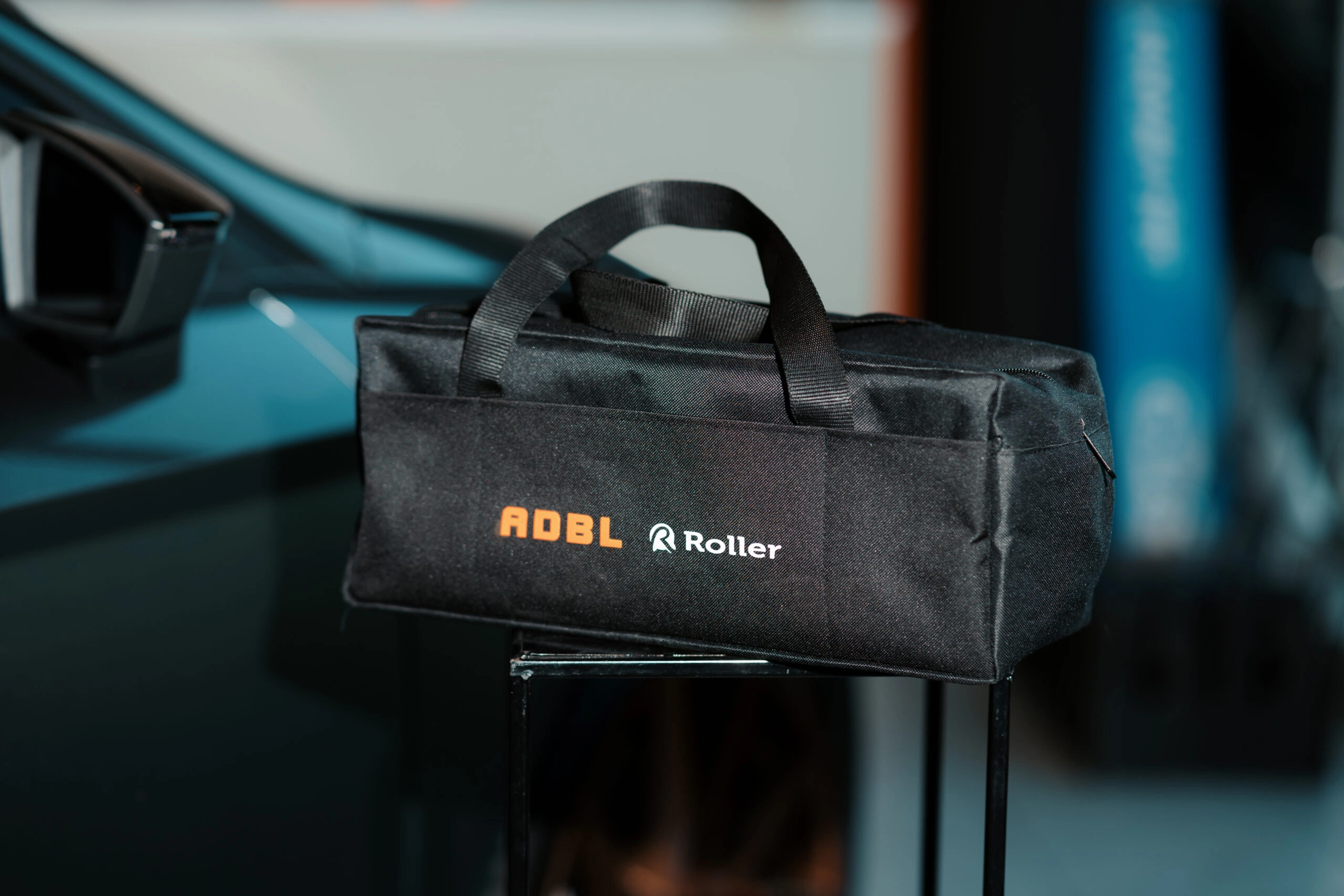 Polermaskin ADBL Roller Dual Action - med tilbehør og bag – bilde 9