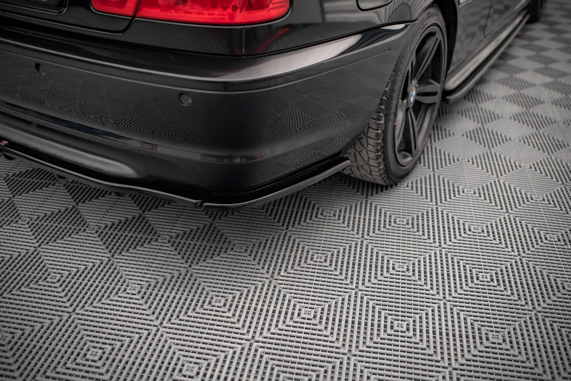 REAR SIDE SPLITTERS BMW 3 (E46) M Pack Coupe 1999 - 2005 – bilde 2