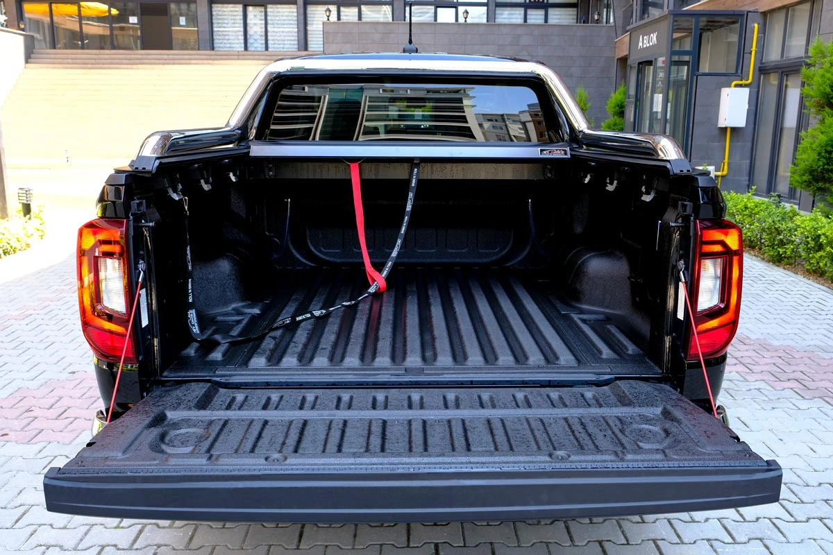 Rolltop VW Amarok II 2023 -> │ Double Cab Rullegardin  for lasteplanet - Aluminium Roll Cover Black – bilde 5