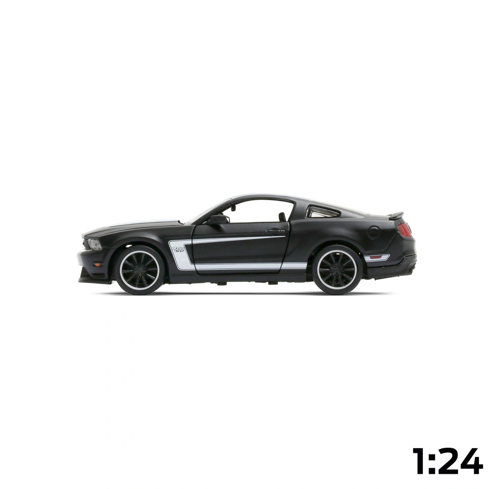 Samlemodell – Ford Mustang Boss 2015 | 1:24 matt svart/hvit