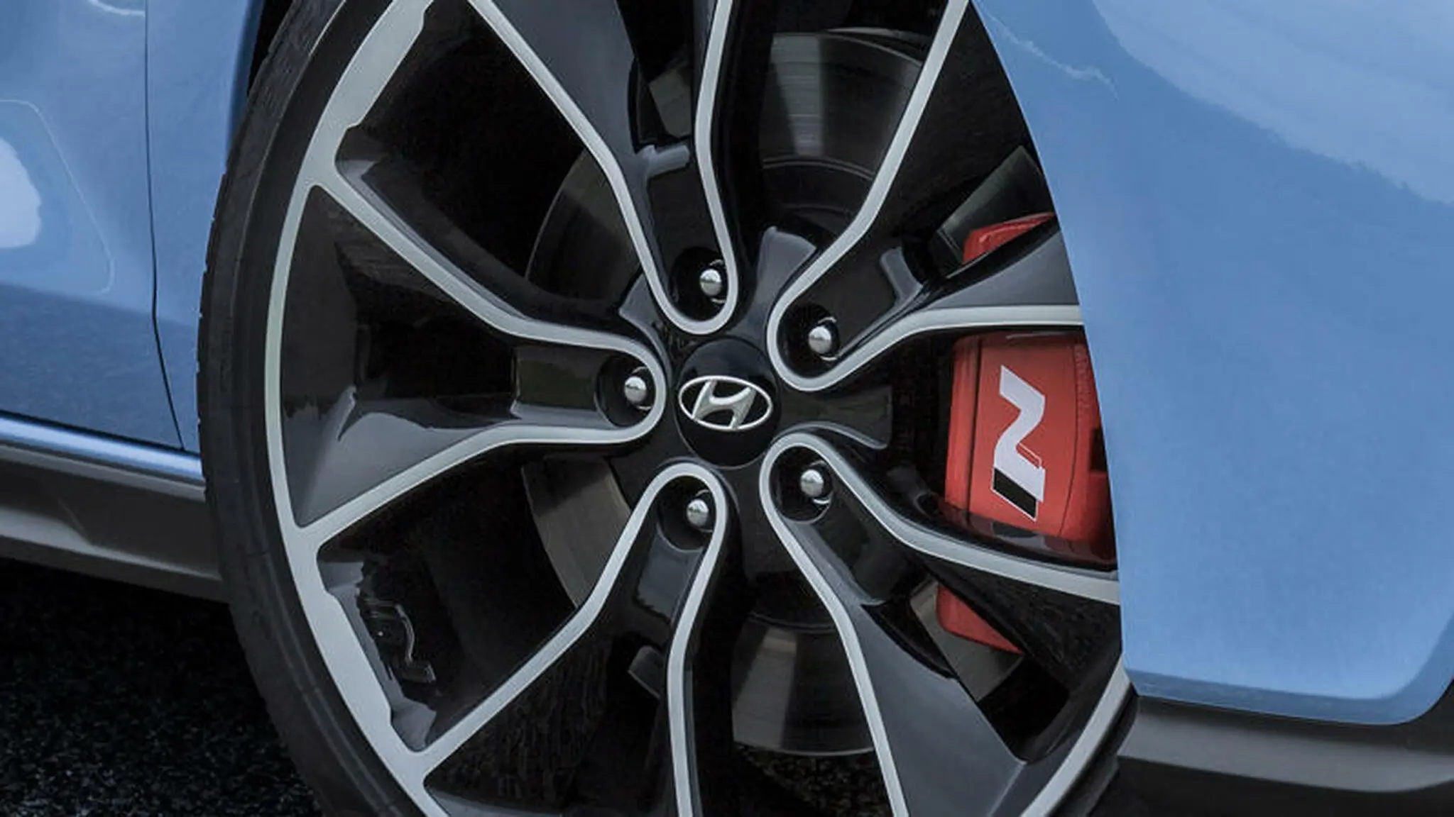 Senterkopp Hyundai Black Edition - 1 stk. Image 4