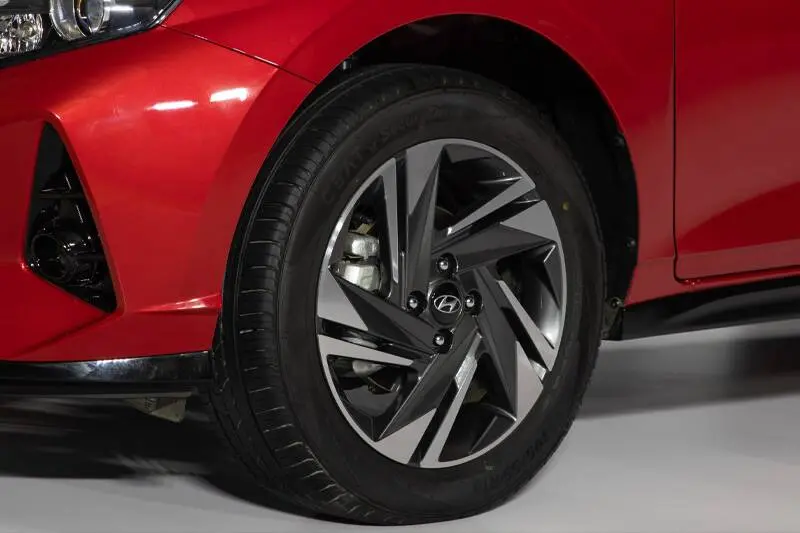 Senterkopp Hyundai Black Edition - 1 stk. Image 8