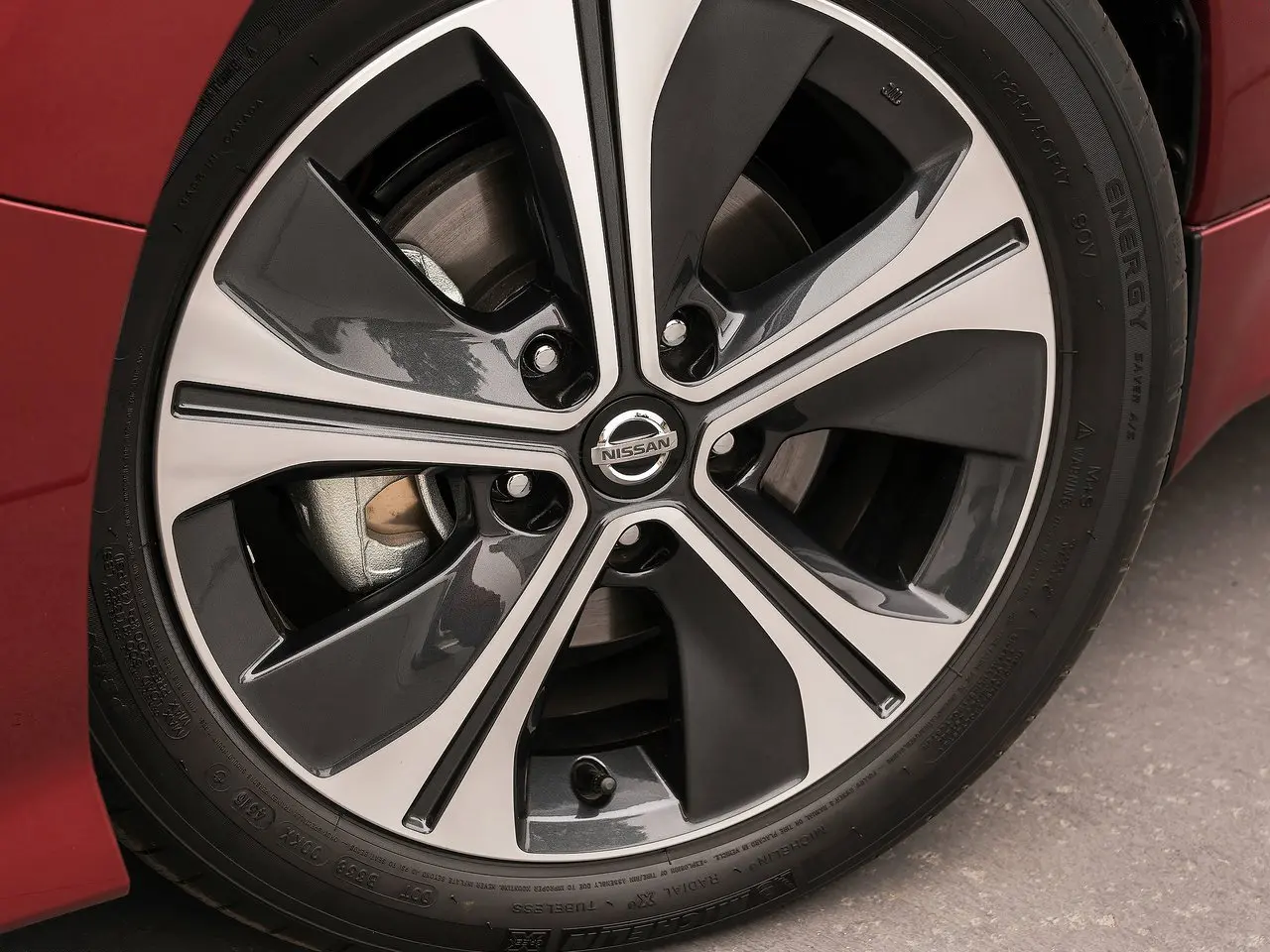 Senterkopp Nisan Black Edition - 1 stk. – bilde 8